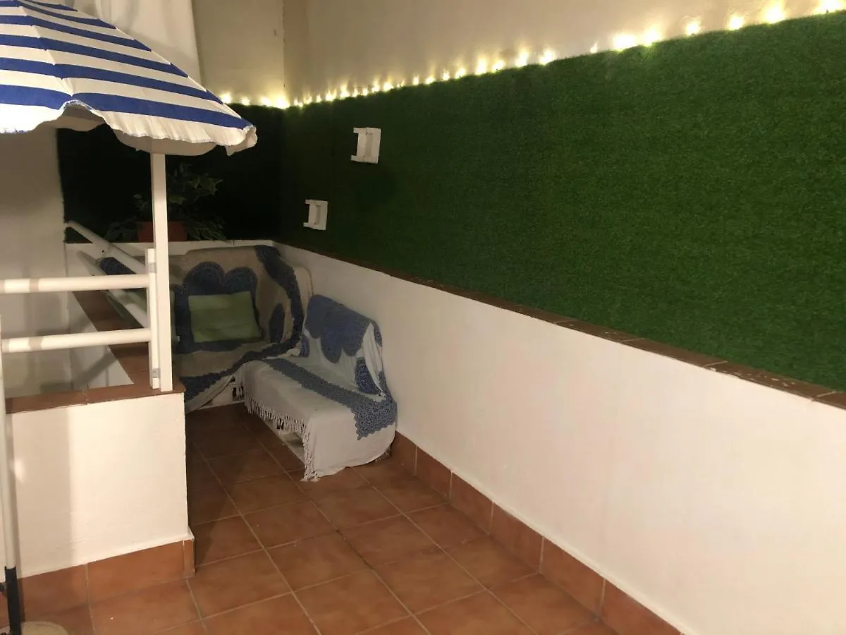 Ilios Apartamentos Málaga 0*,
